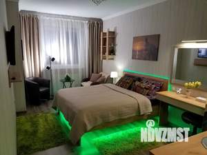 1-к квартира, посуточно, 38м2, 2/9 этаж