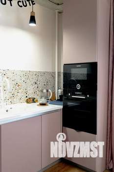 Студия квартира, посуточно, 44м2, 6/9 этаж