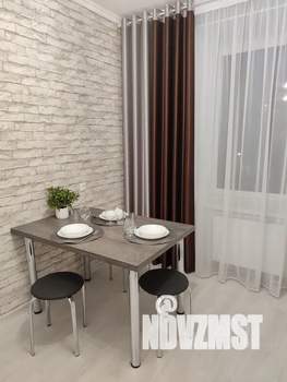 1-к квартира, посуточно, 37м2, 6/9 этаж