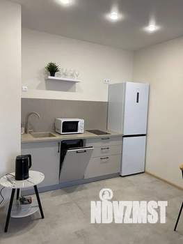 2-к квартира, посуточно, 49м2, 1/10 этаж