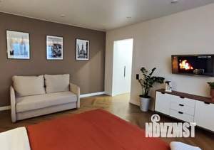 1-к квартира, посуточно, 38м2, 7/10 этаж