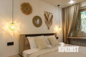 1-к квартира, посуточно, 38м2, 1/1 этаж