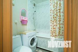 2-к квартира, посуточно, 40м2, 2/4 этаж