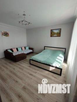 1-к квартира, посуточно, 43м2, 1/1 этаж