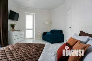 1-к квартира, посуточно, 42м2, 8/10 этаж