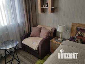 1-к квартира, посуточно, 38м2, 2/9 этаж