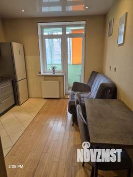 1-к квартира, посуточно, 50м2, 4/10 этаж