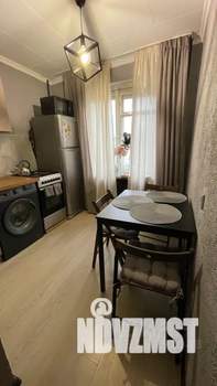 1-к квартира, посуточно, 34м2, 2/5 этаж