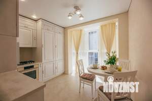 2-к квартира, посуточно, 68м2, 1/4 этаж