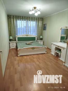1-к квартира, посуточно, 42м2, 3/10 этаж