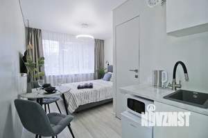 Студия квартира, посуточно, 14м2, 1/9 этаж