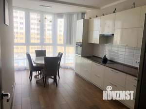 3-к квартира, посуточно, 99м2, 6/14 этаж