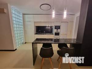 1-к квартира, посуточно, 66м2, 8/9 этаж