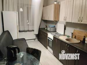 1-к квартира, посуточно, 40м2, 4/5 этаж