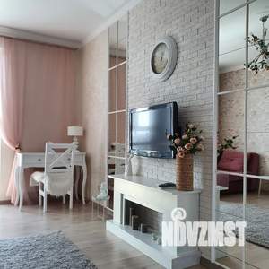 1-к квартира, посуточно, 42м2, 13/14 этаж