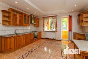 2-к квартира, на длительный срок, 102м2, 1/4 этаж