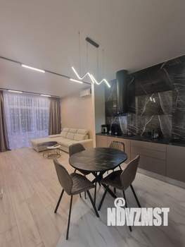 1-к квартира, на длительный срок, 56м2, 8/10 этаж