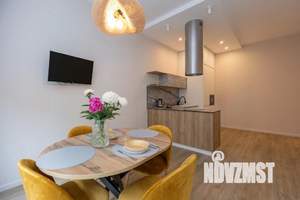 2-к квартира, посуточно, 72м2, 1/1 этаж