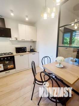 2-к квартира, посуточно, 43м2, 2/5 этаж