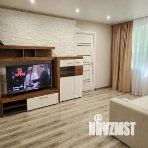 2-к квартира, посуточно, 45м2, 1/4 этаж