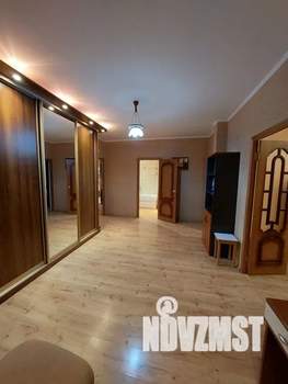 3-к квартира, посуточно, 106м2, 2/9 этаж