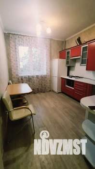 1-к квартира, посуточно, 38м2, 4/5 этаж