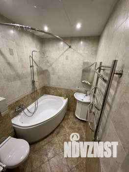 1-к квартира, посуточно, 36м2, 1/15 этаж