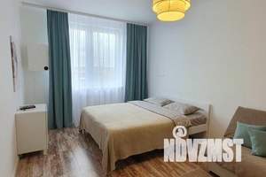 1-к квартира, посуточно, 40м2, 7/17 этаж