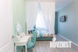 1-к квартира, посуточно, 104м2, 1/1 этаж