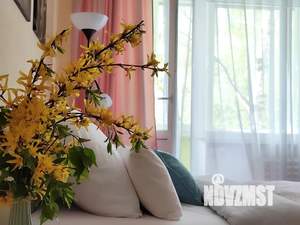 1-к квартира, посуточно, 38м2, 2/9 этаж
