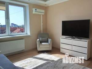 1-к квартира, посуточно, 42м2, 9/10 этаж