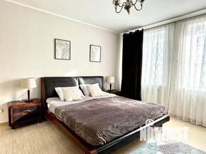 2-к квартира, посуточно, 90м2, 1/1 этаж