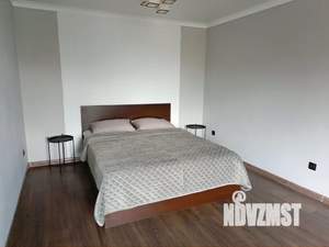 Студия квартира, посуточно, 33м2, 5/5 этаж