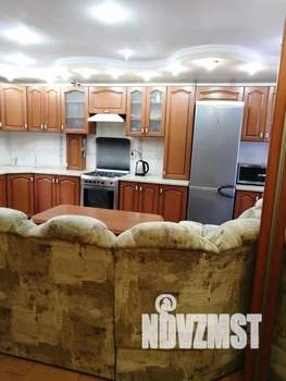 2-к квартира, посуточно, 52м2, 4/5 этаж