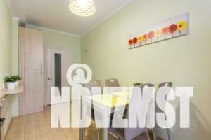 1-к квартира, посуточно, 46м2, 2/9 этаж