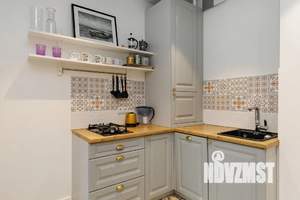 1-к квартира, посуточно, 42м2, 7/15 этаж