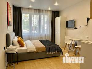 Студия квартира, посуточно, 18м2, 1/10 этаж