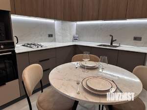 1-к квартира, посуточно, 43м2, 1/10 этаж