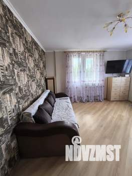 1-к квартира, посуточно, 39м2, 4/9 этаж