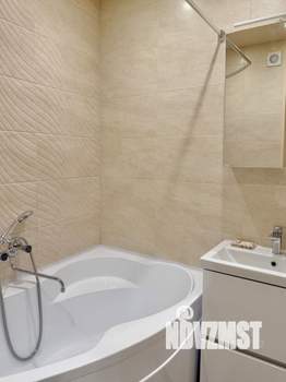 1-к квартира, посуточно, 38м2, 3/10 этаж