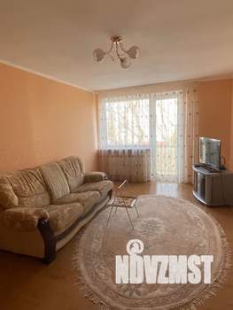 2-к квартира, посуточно, 45м2, 3/3 этаж