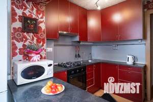 2-к квартира, посуточно, 35м2, 1/1 этаж