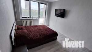 1-к квартира, посуточно, 34м2, 7/9 этаж