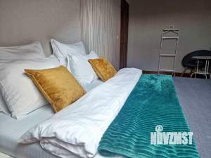 3-к квартира, посуточно, 97м2, 1/1 этаж