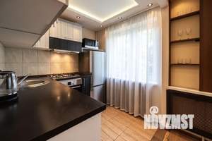 1-к квартира, посуточно, 47м2, 4/5 этаж