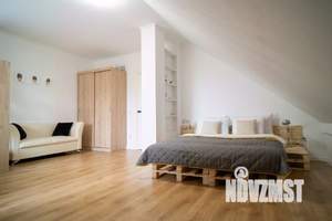 1-к квартира, посуточно, 40м2, 1/1 этаж