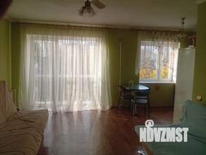 Студия квартира, посуточно, 33м2, 5/5 этаж