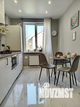 1-к квартира, посуточно, 37м2, 2/3 этаж