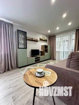 1-к квартира, посуточно, 46м2, 1/1 этаж