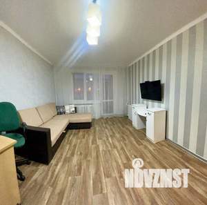 1-к квартира, посуточно, 36м2, 6/9 этаж